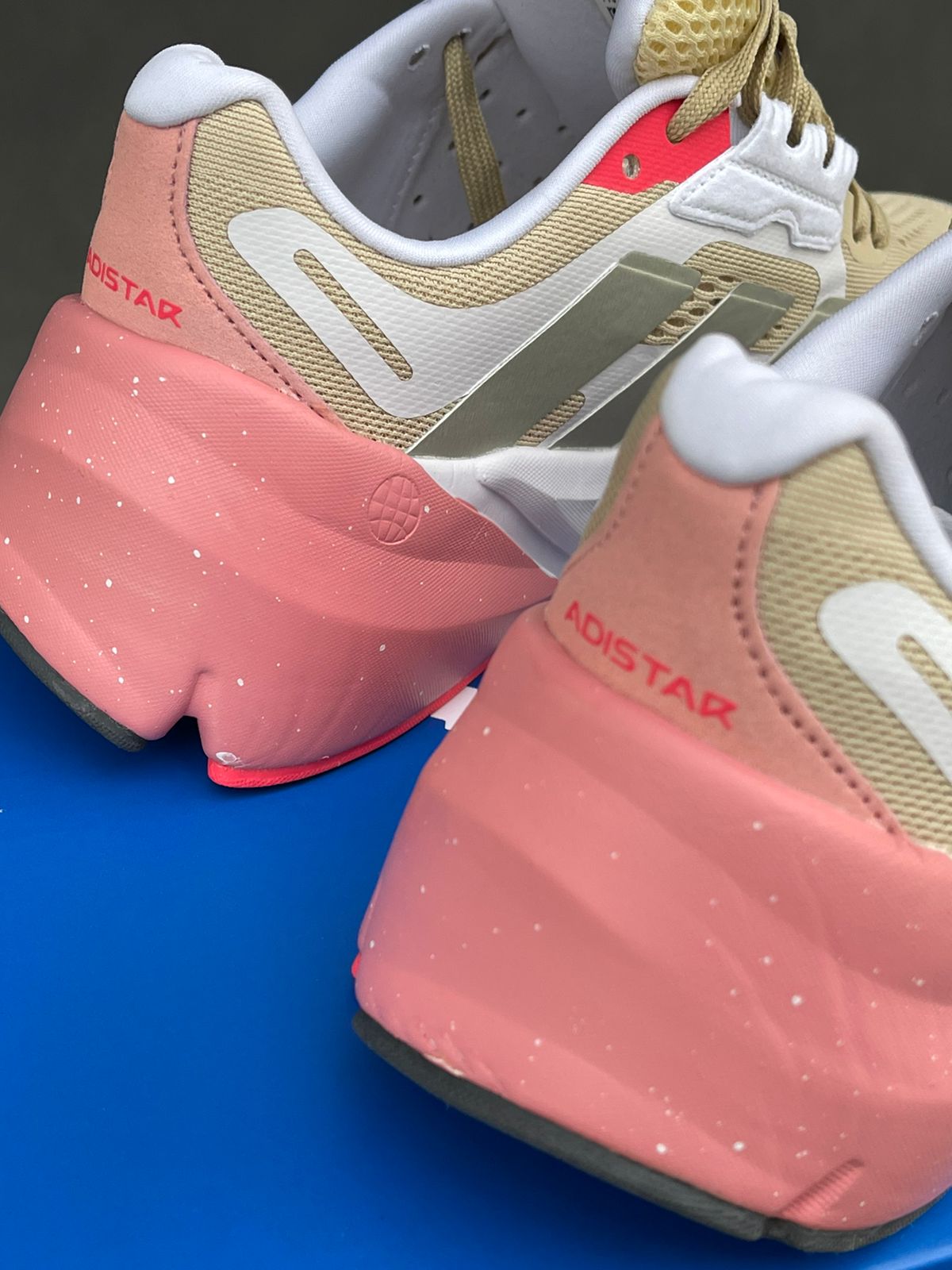 ADIDAS ADISTAR