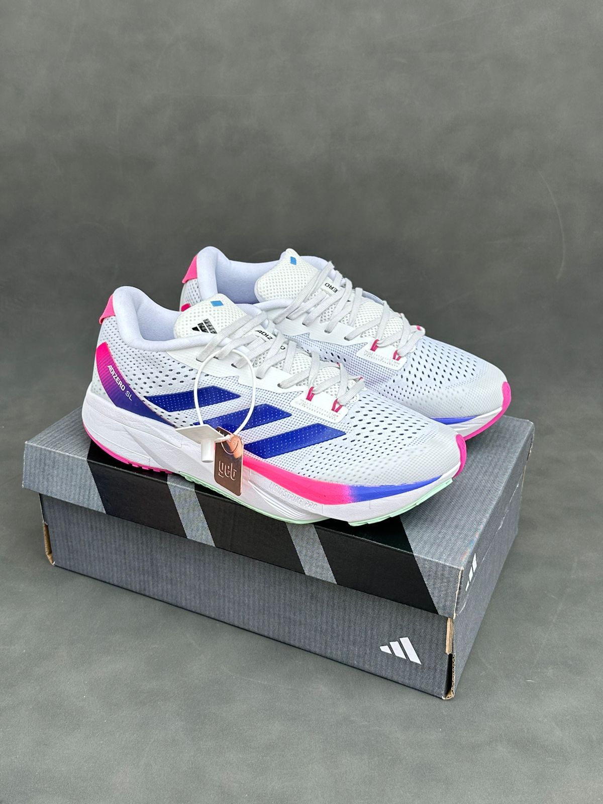 ADIDAS ADIZERO SL