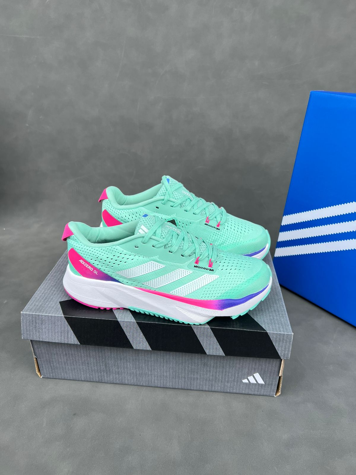 ADIDAS ADIZERO SL