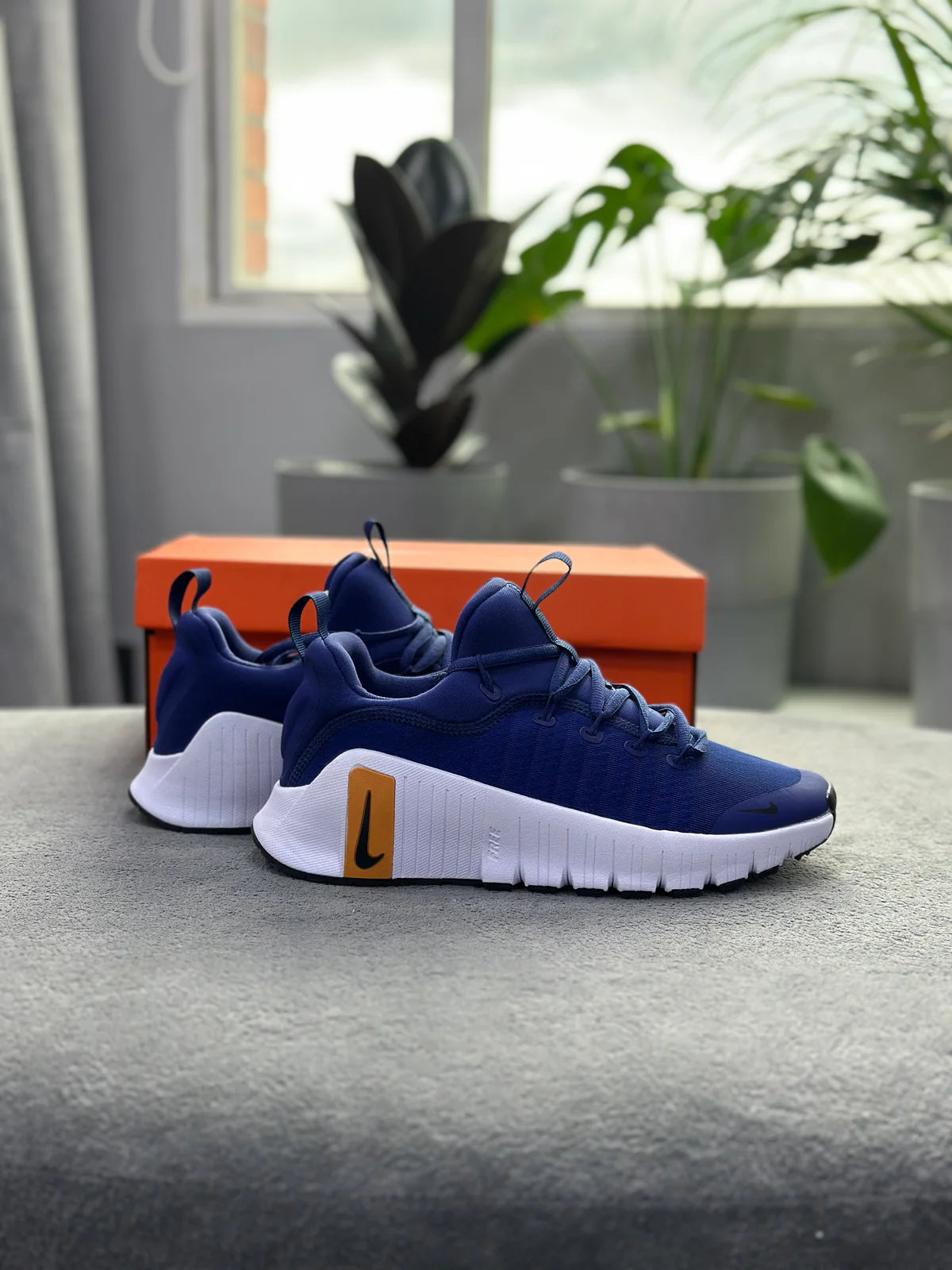 NIKE FREE METCON