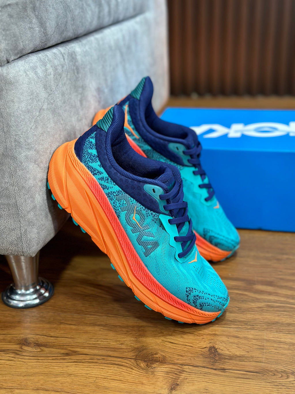 HOKA CHALLENGER ATR7