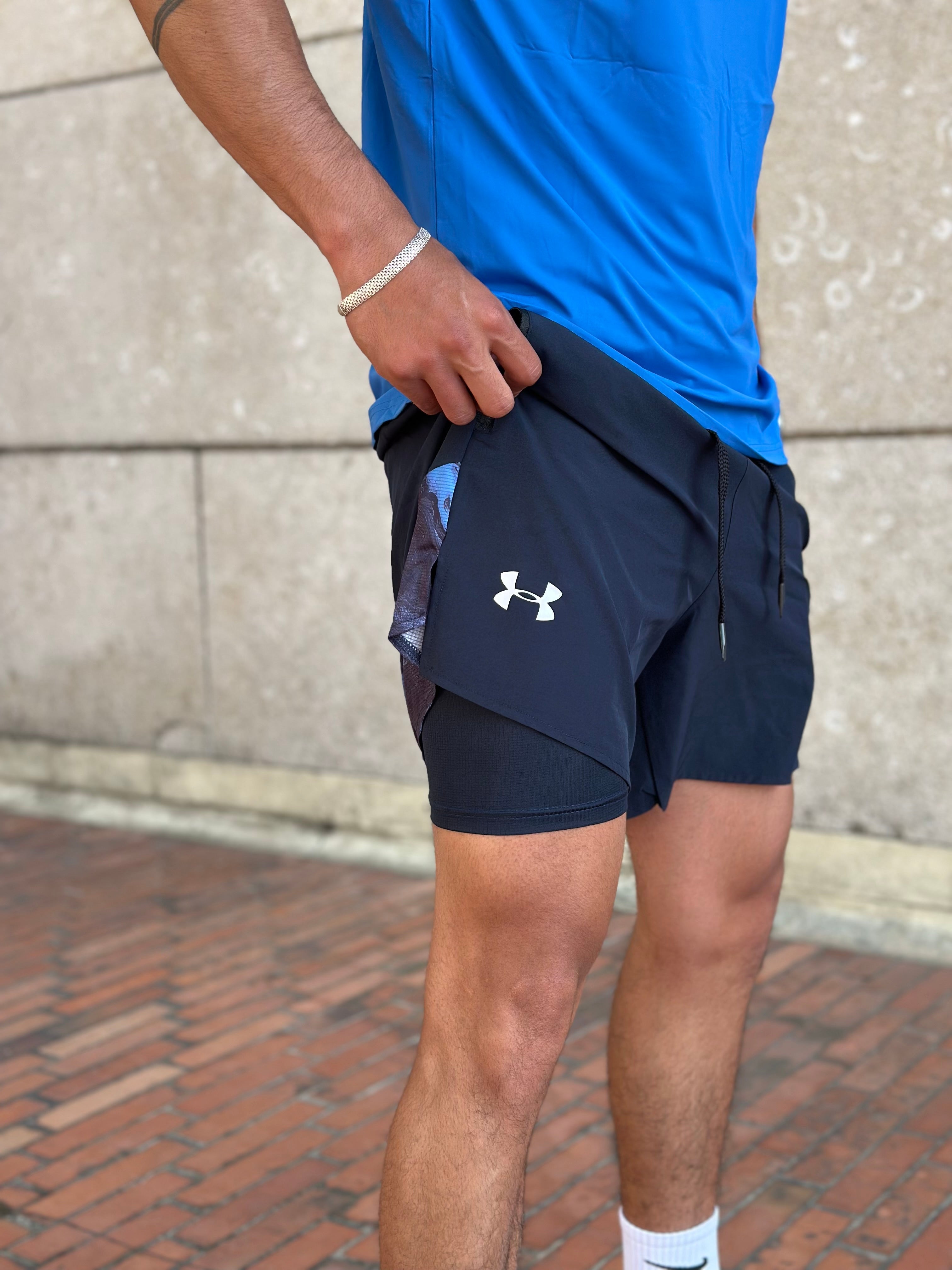 SET UNDER ARMOUR