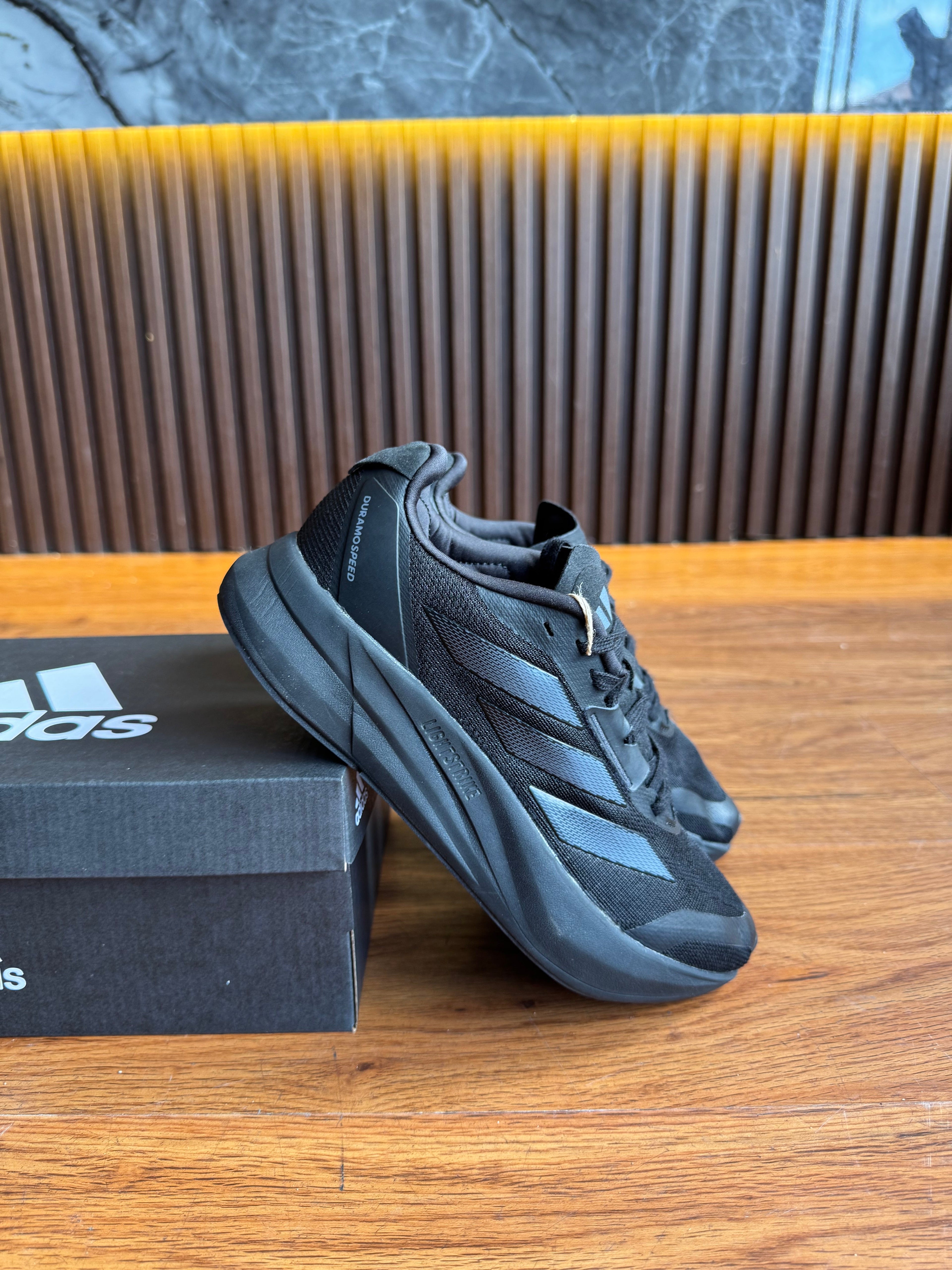 ADIZERO DURAMO