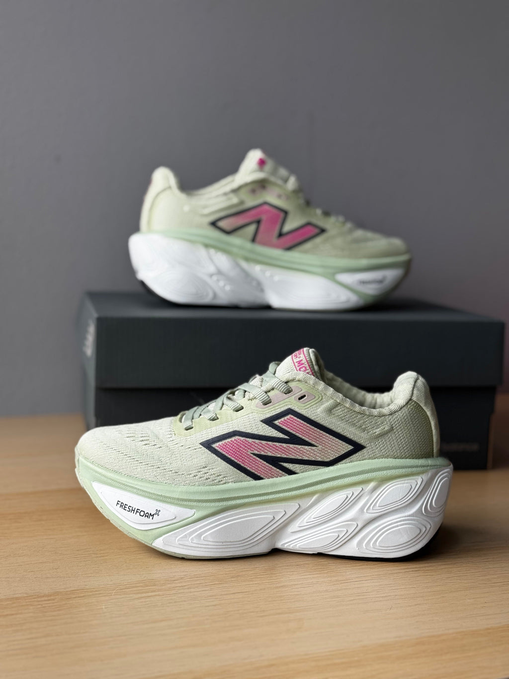 NEW BALANCE 1080