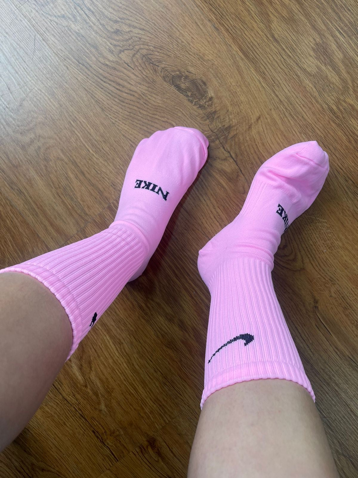 NIKE