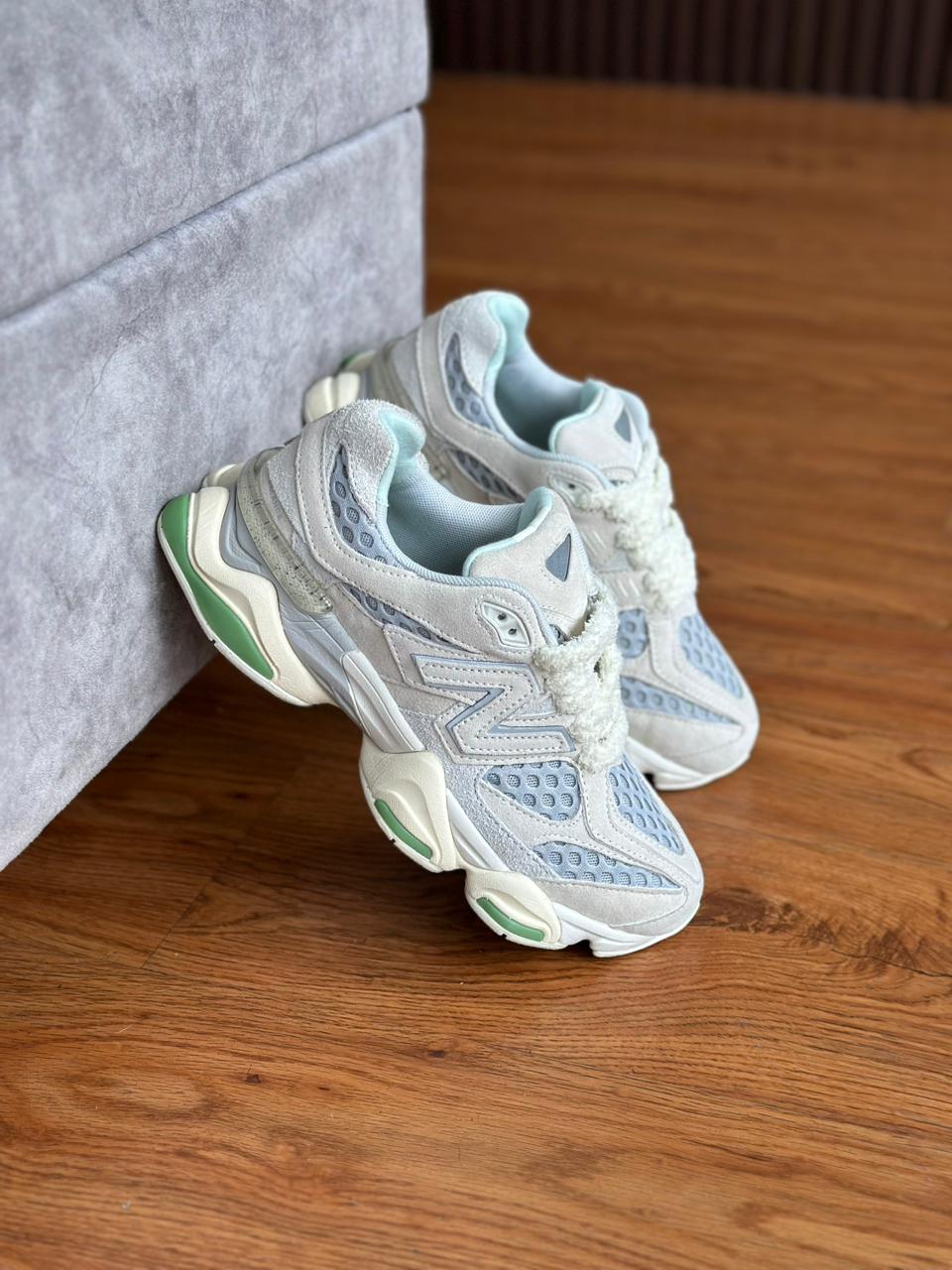 NEW BALANCE 9060