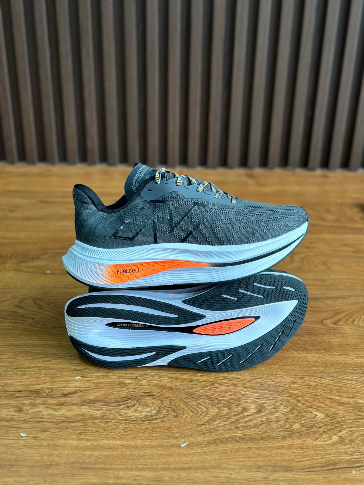 NEW BALANCE TRAINER
